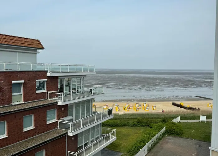 Traumhafte Ferienwohnung - direkter Meerblick - 50m zum Strand in Cuxhaven Duhnen in 1A Lage im Haus Seehütte